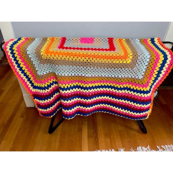 Boho Hand Crocheted Granny Square Afghan Throw Blanket 68"x47" - Picture 2 of 4